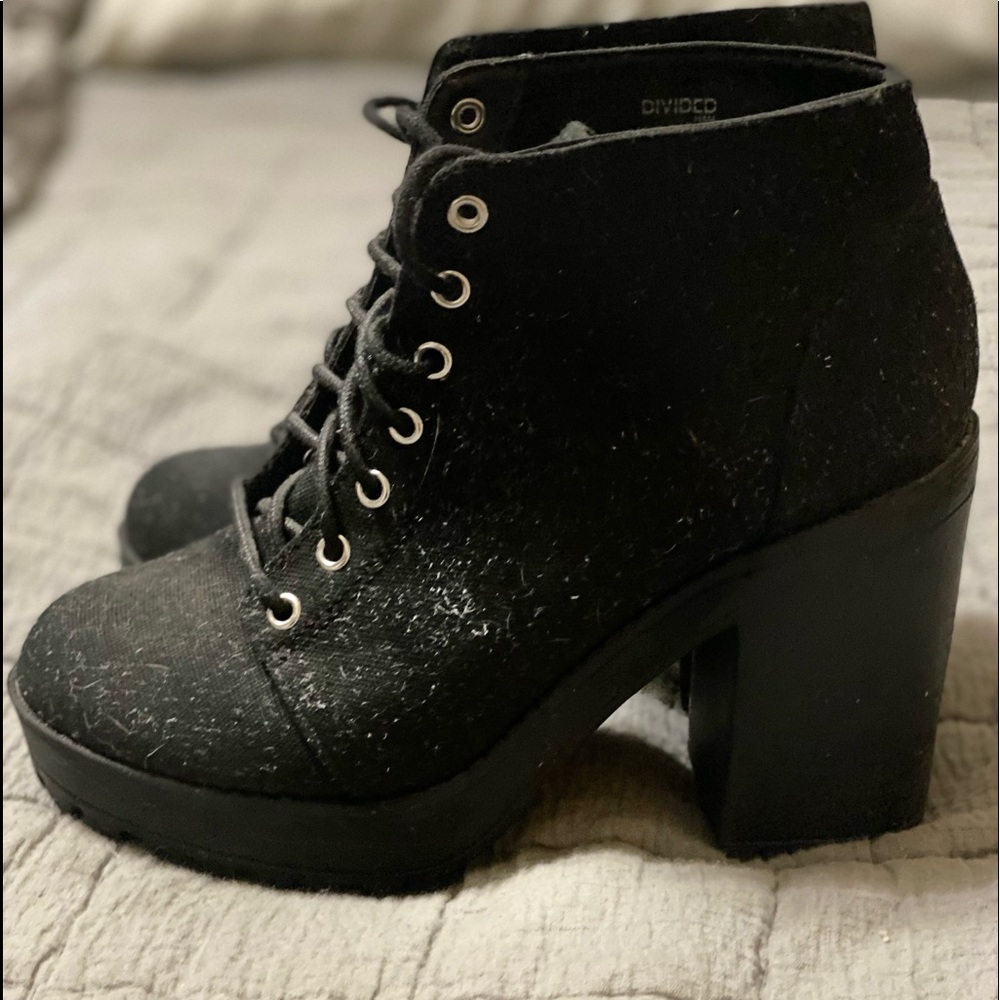 Heeled booties